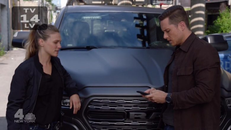 Ram Pickup Truck in Chicago P.D. – Season 7 Episode 1 Doubt (3)