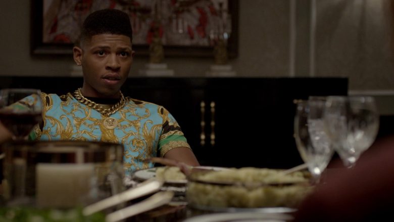 Versace Chain & T-Shirt Worn by Bryshere Y. Gray in Empire (2)