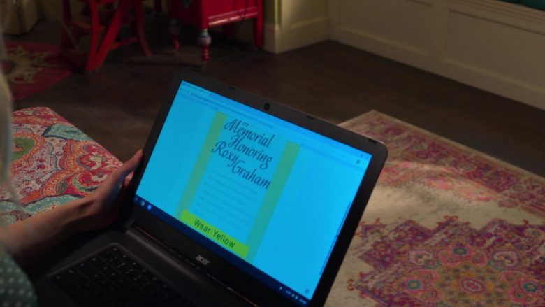 Acer Laptop Used by Debby Ryan as Patricia ‘Patty' Bladell in Insatiable