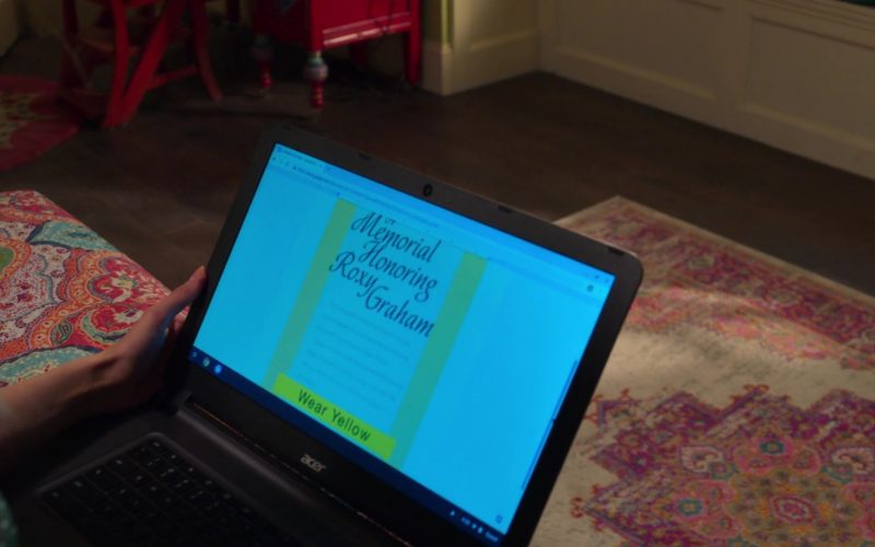 Acer Laptop Used by Debby Ryan as Patricia ‘Patty' Bladell in Insatiable