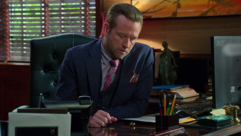 Acer Monitor Used by Dallas Roberts as Robert ‘Bob' Armstrong Jr. in Insatiable