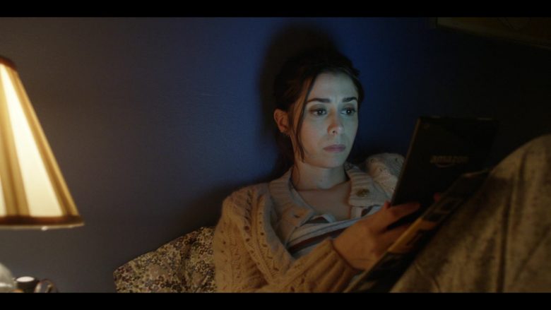 Amazon Tablet Used by Cristin Milioti as Maggie Mitchell in Modern Love Season 1 Episode 1