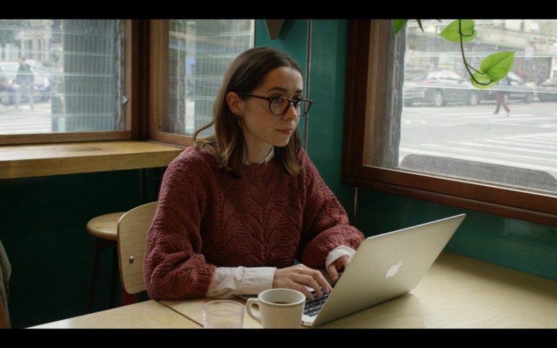 Apple MacBook Air Laptop Used by Cristin Milioti as Maggie Mitchell in Modern Love Season 1 Episode 1