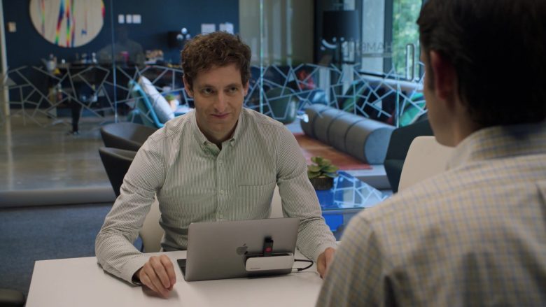 Apple MacBook Laptop Used by Thomas Middleditch as Richard Hendricks in Silicon Valley Season 6 Episode 1 (1)