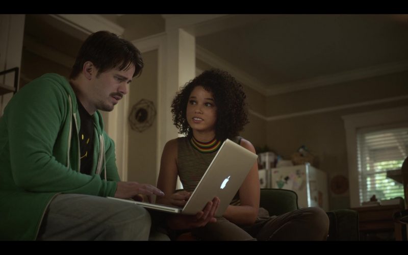 Apple MacBook Pro Laptop Used by Jason Ritter as Pat in Raising Dion (1)