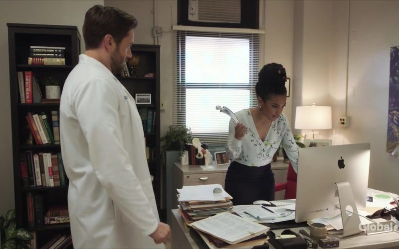 Apple iMac Computer Used by Freema Agyeman as Dr. Helen Sharpe in New Amsterdam Season 2 Episode 3 (1)