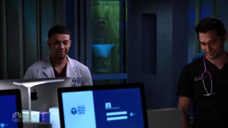 Apple iMac Computers in Chicago Med (1)