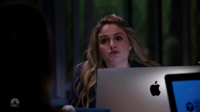 Apple iMac Computers in Chicago Med Season 5 Episode 3 (1)
