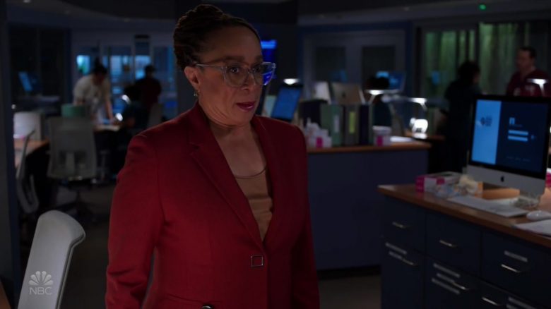 Apple iMac Computers in Chicago Med Season 5 Episode 4 (1)