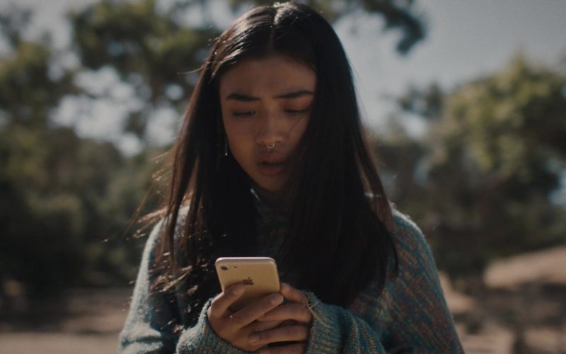 Apple iPhone Used by Brianne Tju as Alex Portnoy in Light as a Feather (1)