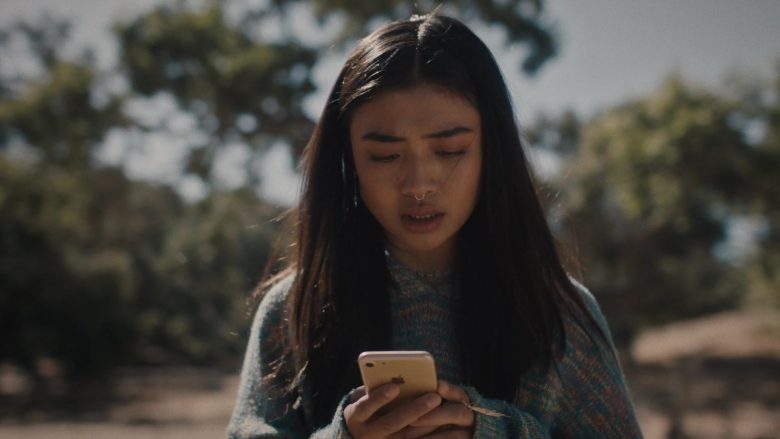 Apple iPhone Used by Brianne Tju as Alex Portnoy in Light as a Feather (2)