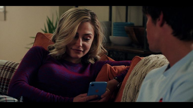 Apple iPhone XR Mobile Phone Used by Sophie Simnett as Samaira ‘Sam' Dean in Daybreak Season 1 Episode 8 (3)