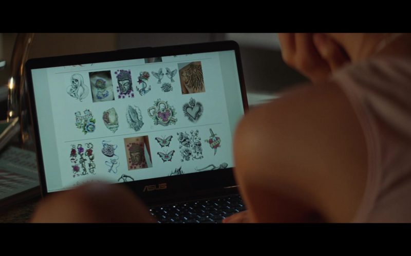 Asus Notebook Used by Stefanie Scott in Mary