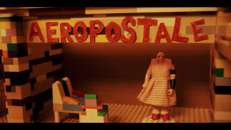 Aéropostale Store in Daybreak Season 1 Episode 6 5318008