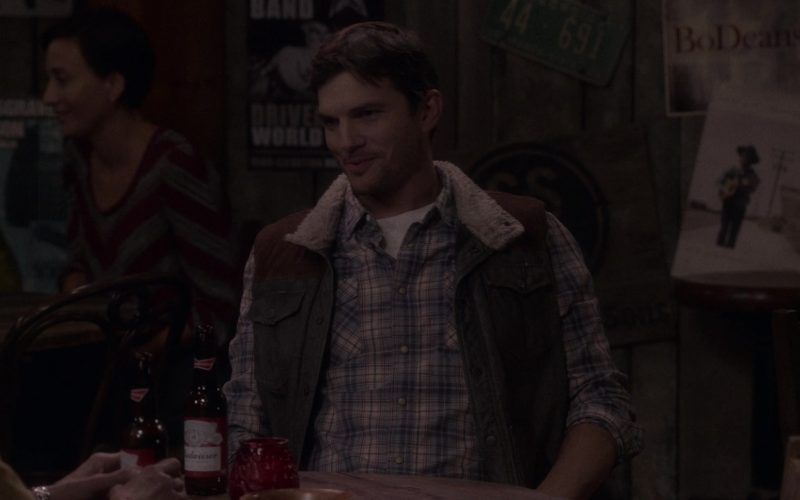 Budweiser Beer Enjoyed by Ashton Kutcher as Colt Reagan Bennett in The Ranch Season 4 Episode 1 (3)