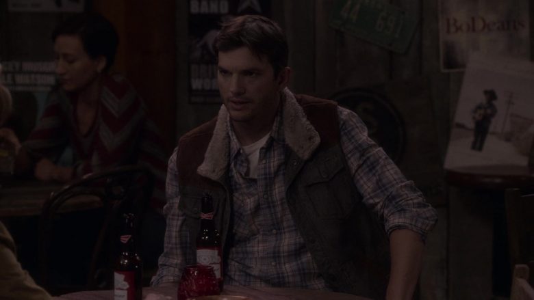 Budweiser Beer Enjoyed by Ashton Kutcher as Colt Reagan Bennett in The Ranch Season 4 Episode 1 (4)