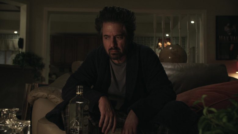 Bushmills Whiskey Enjoyed by Ray Romano as Rick Moreweather in Get Shorty Season 3 Episode 3 (3)