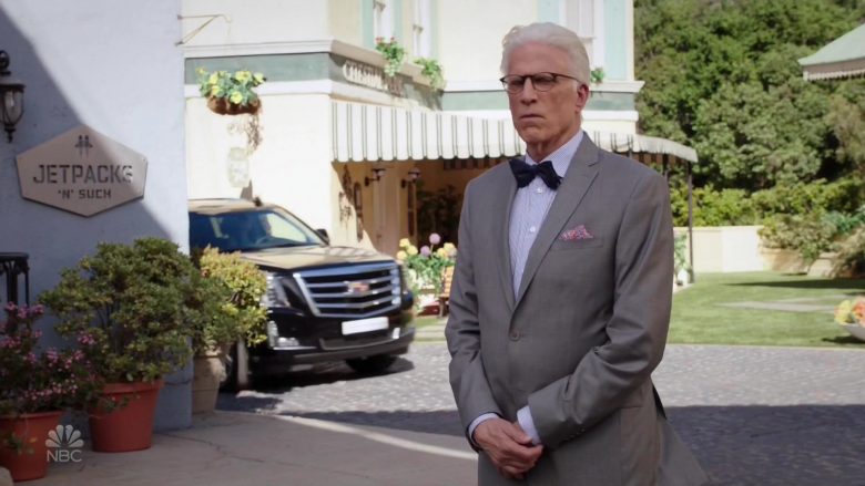 Cadillac Escalade Cars in The Good Place (1)