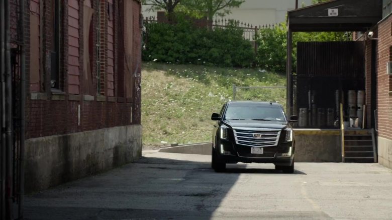 Cadillac Escalade SUV in The Blacklist (1)