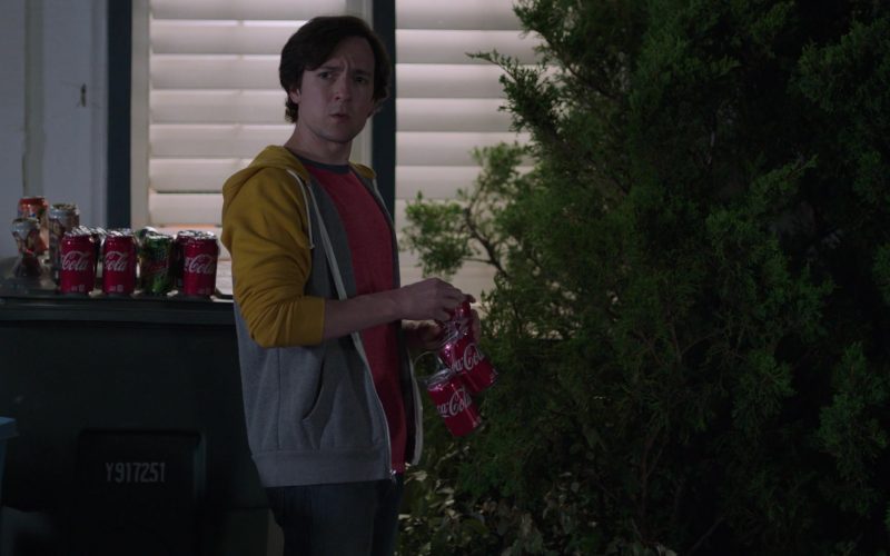 Coca-Cola and Mountain Dew Drinks Enjoyed by Josh Brener as Nelson ‘Big Head' Bighetti in Silicon Valley Season 6 Episo