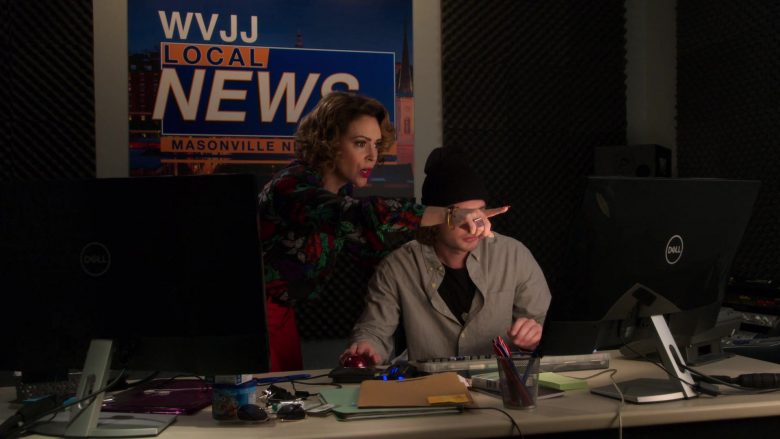 Dell AIO Computers Used by Alyssa Milano as Coralee Huggens-Armstrong in Insatiable (2)