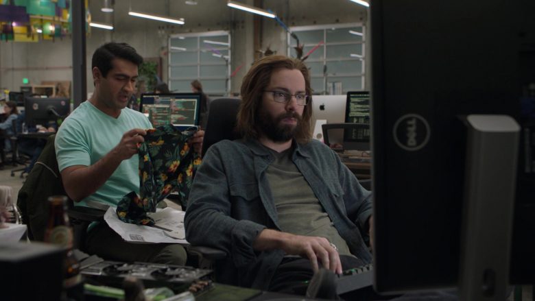 Dell Monitor Used by Martin Starr as Bertram Gilfoyle in Silicon Valley Season 6 Episode 1 (2)