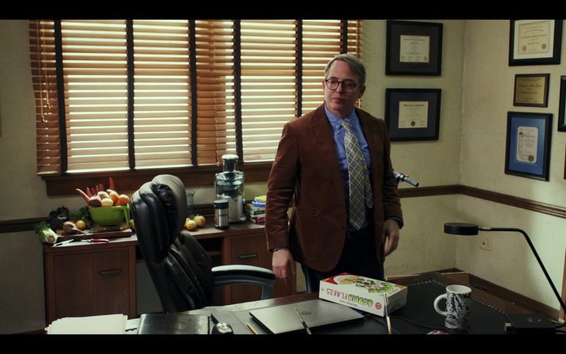 Dell Notebook Used by Matthew Broderick as Michael Burr in Daybreak Season 1 Episode 4