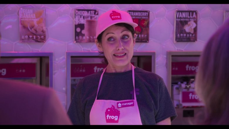 FROG Hollywood Frozen Yogurt Bar in The Kominsky Method Season 2 Episode 6 Chapter 14 (6)