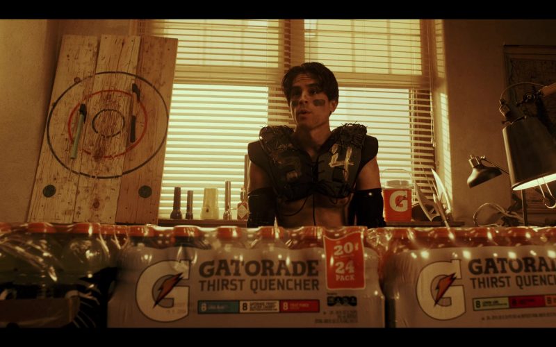 Gatorade Drinks in Daybreak Season 1 Episode 6 (7)