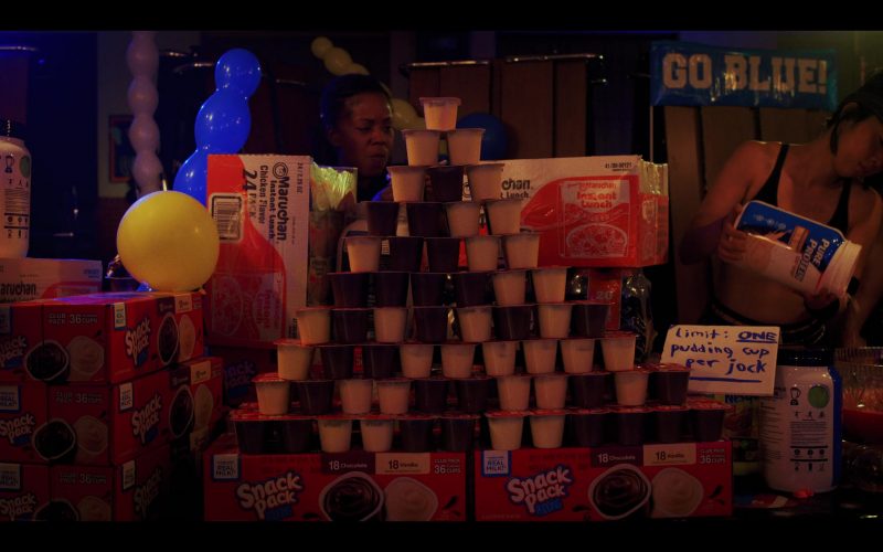 Hunt’s Snack Pack Pudding and Maruchan Instant Lunch in Daybreak Season 1 Episode 5