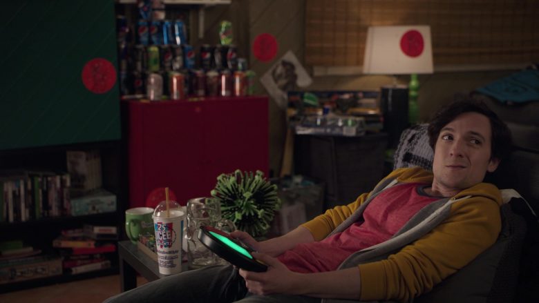 ICEE Drink Enjoyed by Josh Brener as Nelson ‘Big Head' Bighetti in Silicon Valley Season 6 Episode 1 (3)