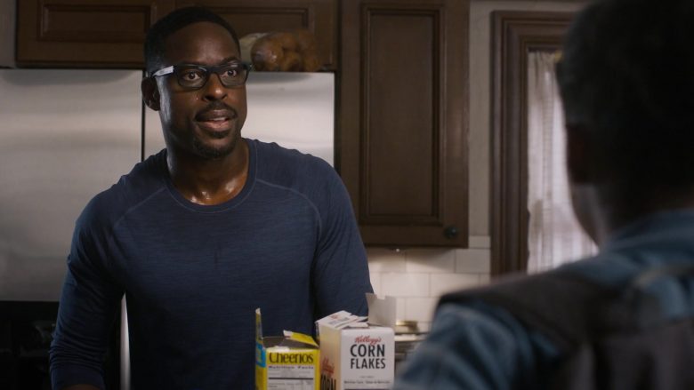 Kellogg's Corn Flakes and Cheerios Cereal by General Mills in This Is Us Season 4 Episode 5 (4)