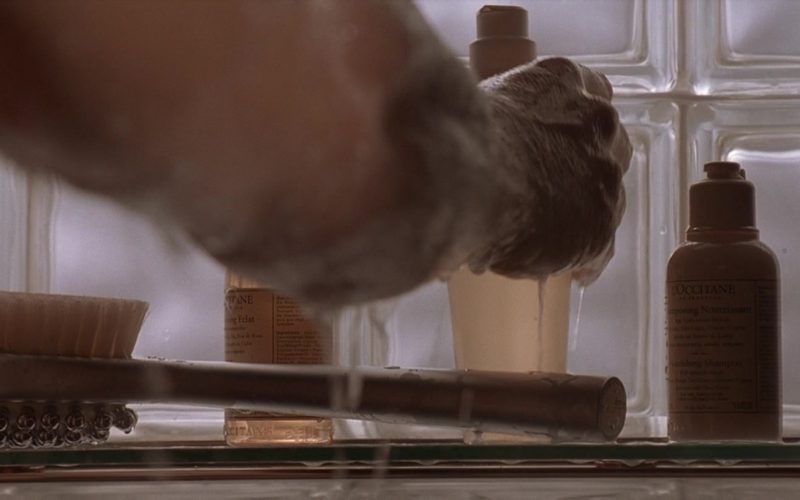 L'Occitane Shampoo in American Psycho (2000)