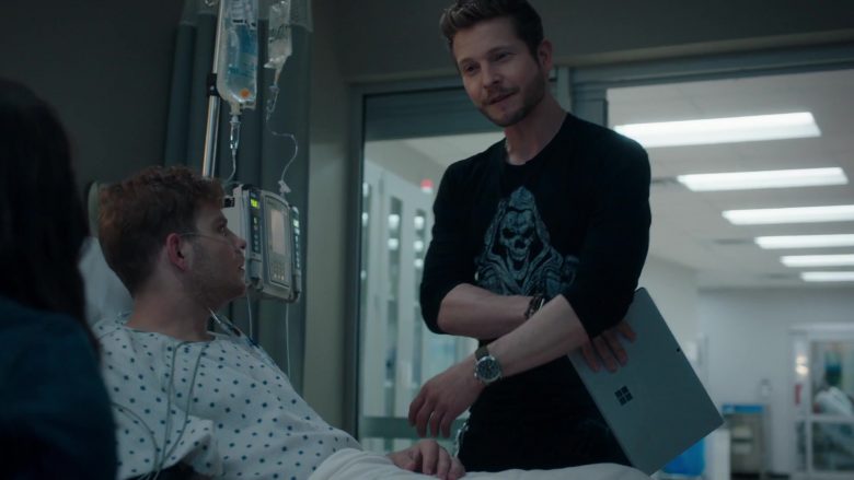 Microsoft Surface Tablet Used by Matt Czuchry as Conrad Hawkins in The Resident (2)