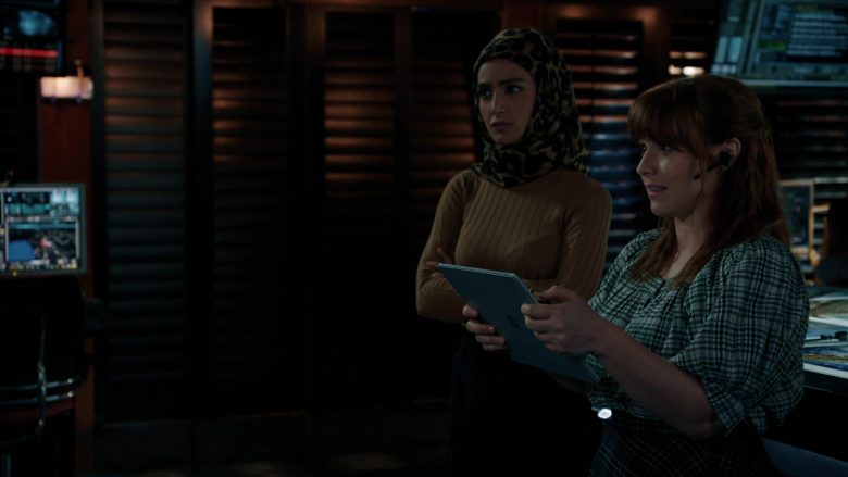 Microsoft Surface Tablets in NCIS Los Angeles Season 11 Episode 4 Yellow Jack (2)