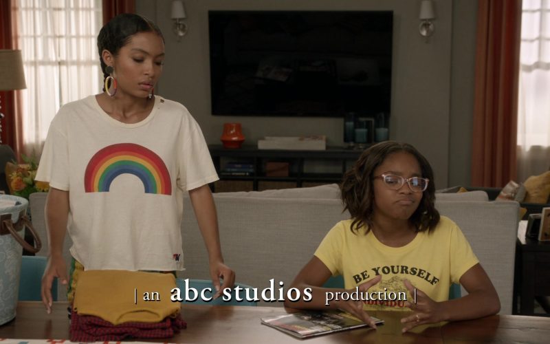 New Balance T-Shirt Rainbow Print Worn by Yara Shahidi as Zoey Johnson in Black-ish (1)
