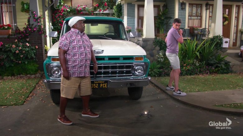 Nike Sneakers Worn by Max Greenfield as Dave Johnson in The Neighborhood Season 2 Episode 4 (3)