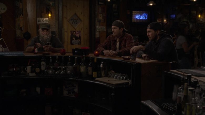Pabst Blue Ribbon Beer Box in The Ranch Season 4 Episode 8 “Without a Fight”