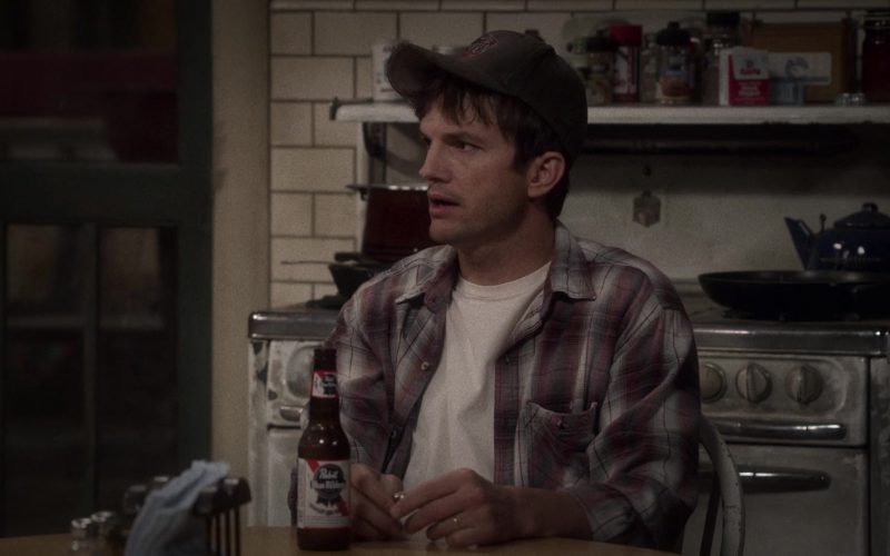 Pabst Blue Ribbon Beer Enjoyed by Ashton Kutcher as Colt Reagan Bennett in The Ranch Season 4 Episode 3 “Waitin' on a Woman” (1)