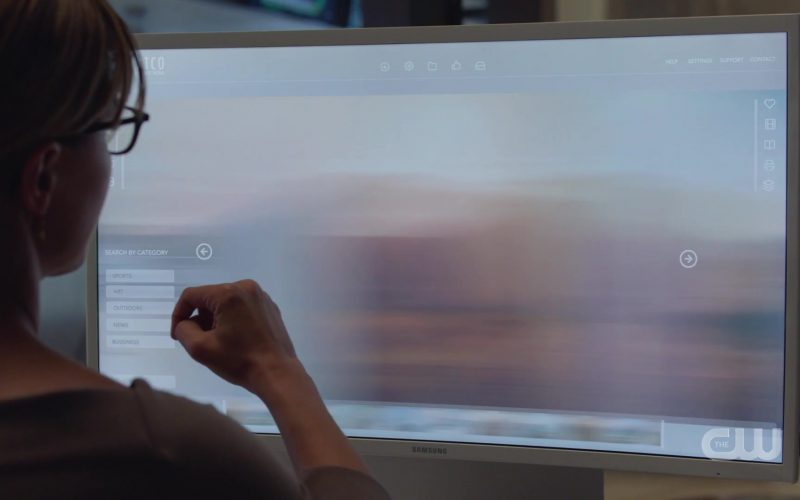 Samsung Monitor Used by Melissa Benoist as Kara Danvers or Kara Zor-El in Supergirl Season 5 Episode 2