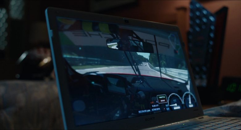 Sony Laptop in The Art of Racing in the Rain (2019)