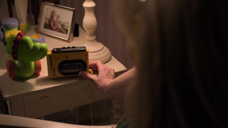 Sony Walkman Portable Cassette Player Used by Kirsten Dunst as Krystal Stubbs