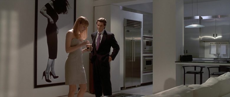 Yogen Früz Enjoyed by Chloë Sevigny as Jean in American Psycho (1)