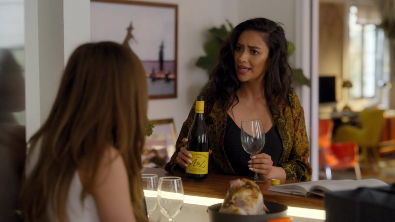 A to Z Wine Enjoyed by Shay Mitchell as Stella Cole in Dollface Season 1 Episode 5 (2)