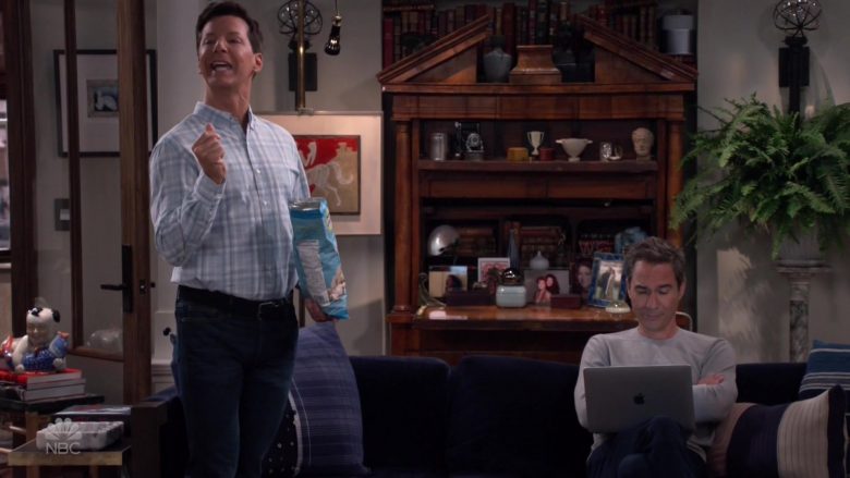 Apple MacBook Laptop Used by Eric McCormack as Will Truman in Will & Grace Season 11 Episode 2 (2)