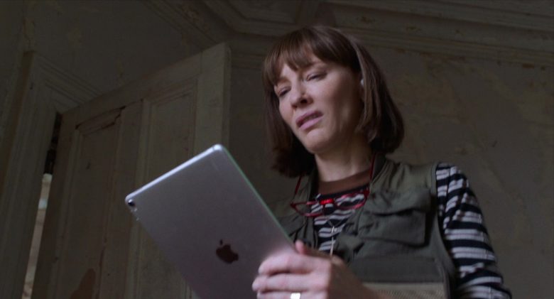 Apple iPad Tablet Used by Cate Blanchett in Where’d You Go, Bernadette