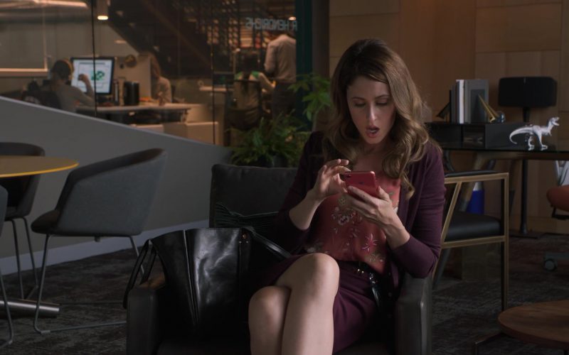 Apple iPhone Smartphone Used by Amanda Crew as Monica Hall in Silicon Valley Season 6 Episode 2