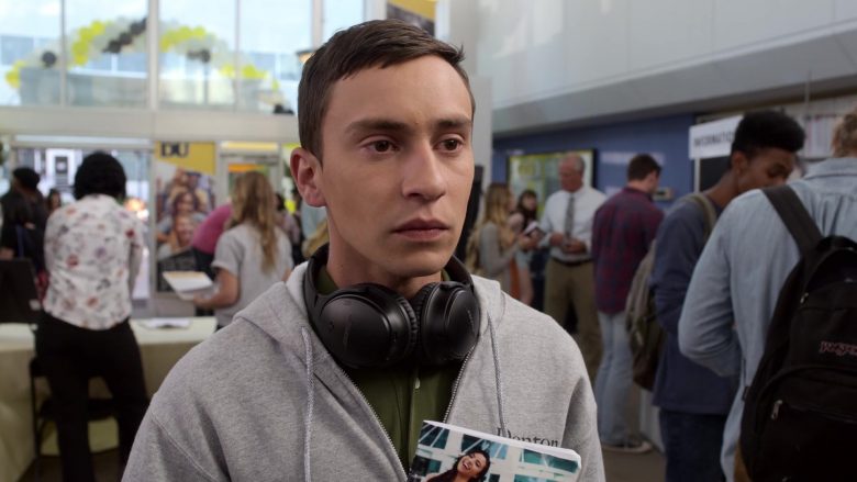 Bose Wireless Headphones Used by Keir Gilchrist as Sam Gardner in Atypical Season 3 Episode 2 (1)