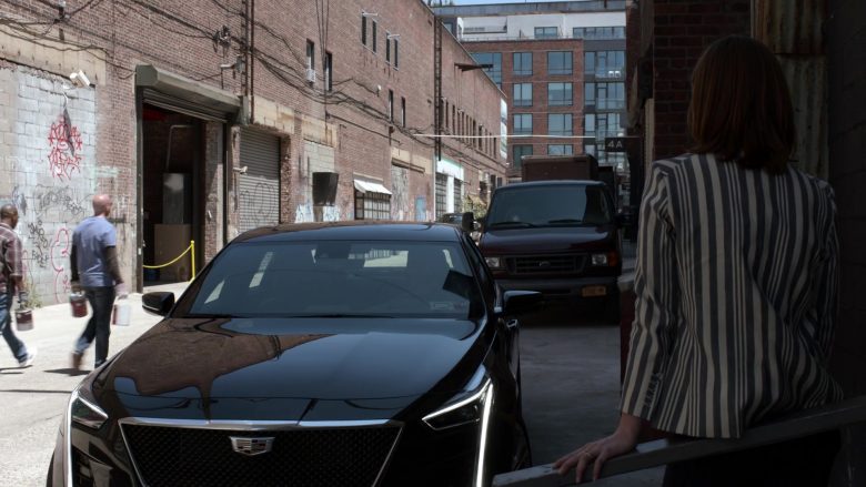 Cadillac Black Car Used by Liev Schreiber in Ray Donovan Season 7 Episode 1 (4)