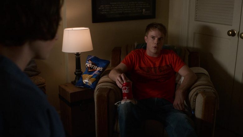 Coca-Cola and Doritos Enjoyed by Graham Rogers as Evan Chapin in Atypical Season 3 Episode 3 (5)